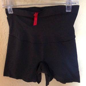Spanx girl short